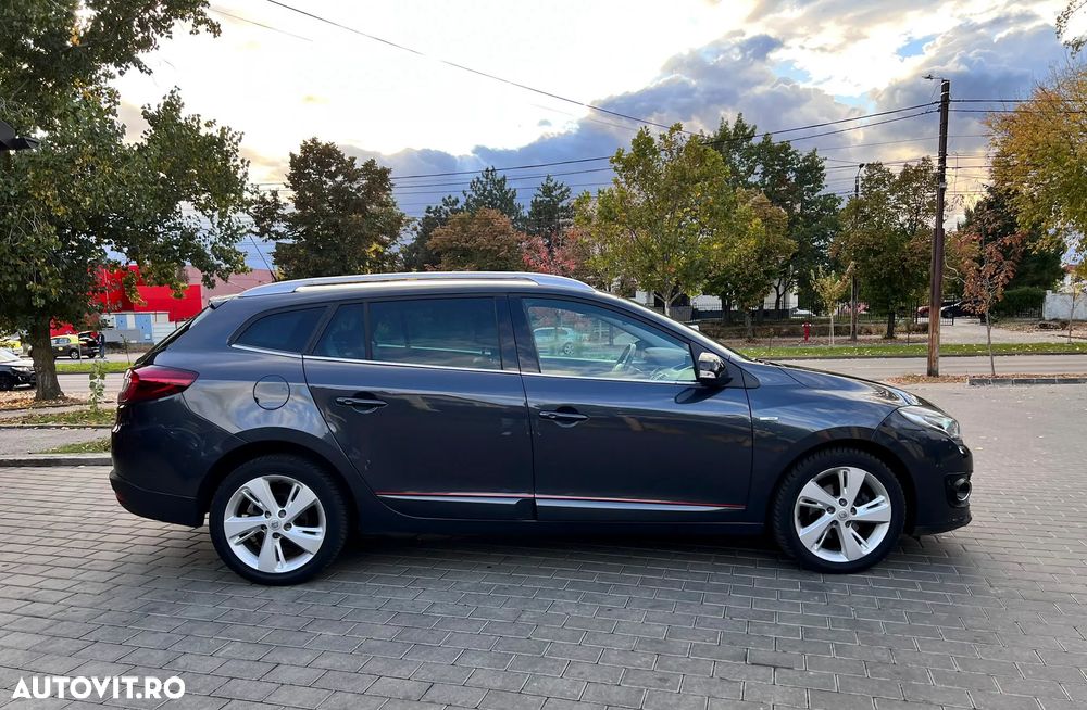 Renault Megane - 11