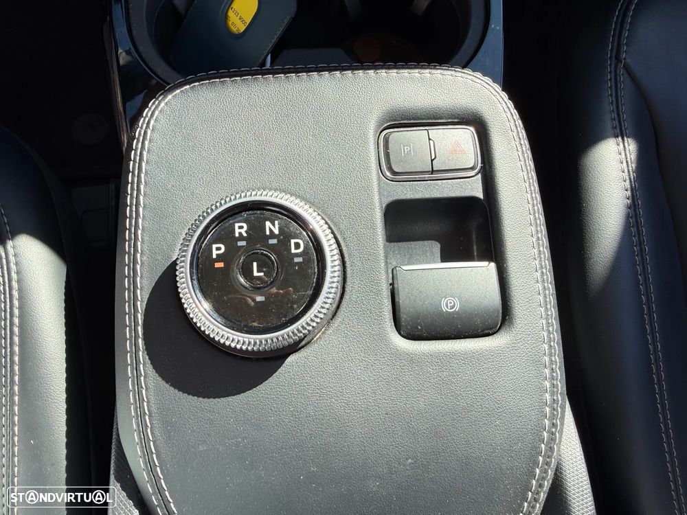 Ford Mustang Mach-E 75.7 kWh Base - 12