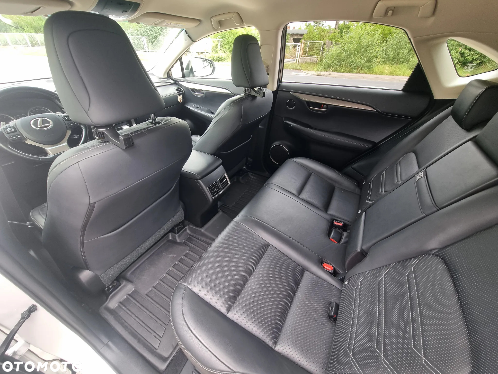 Lexus NX 200t Comfort AWD - 17