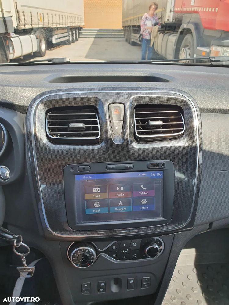 Dacia Logan 0.9 TCe SL Prestige PLUS - 2