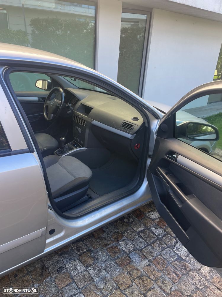 Opel Astra 1.7 CDTI Enjoy - 4