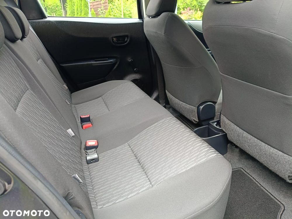 Toyota Yaris - 31