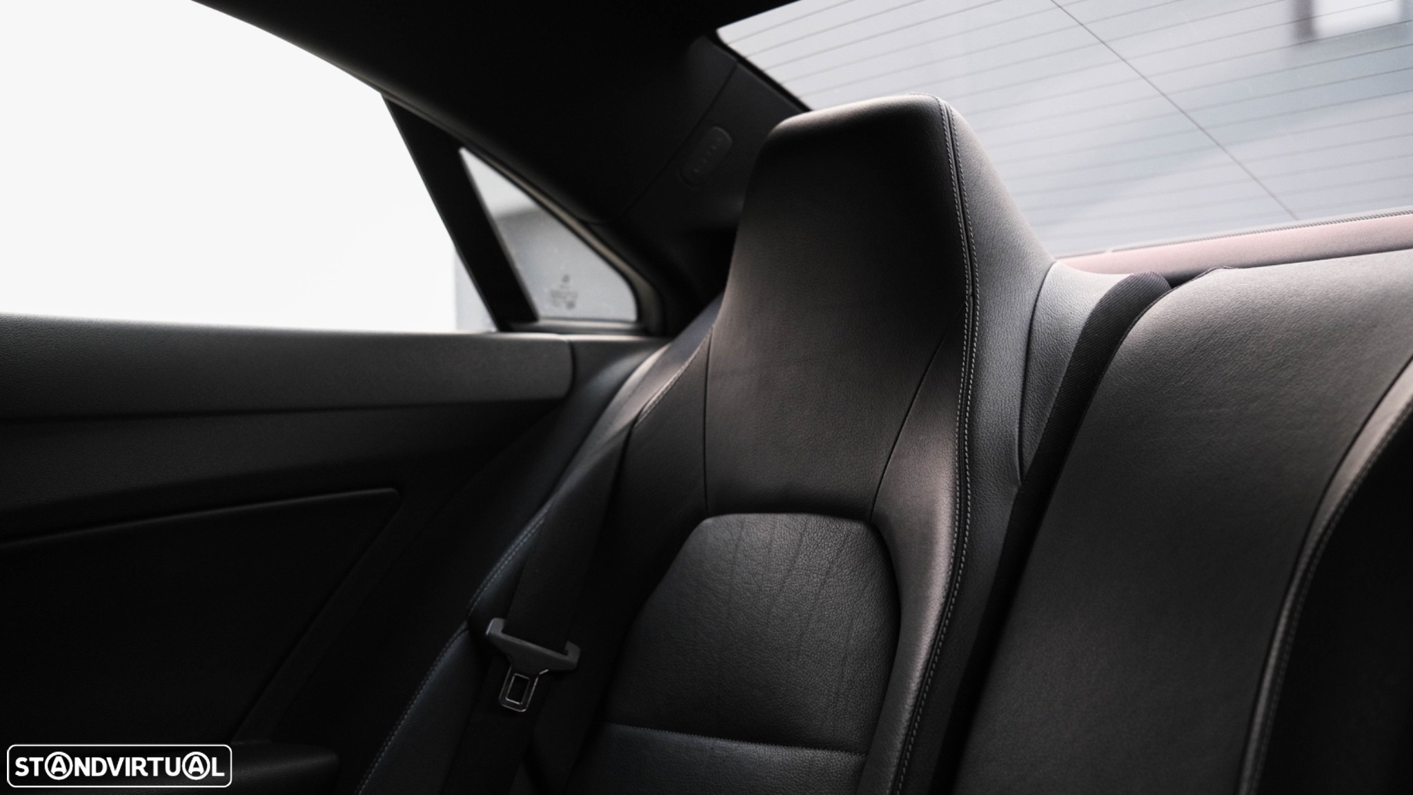 Mercedes-Benz E 250 CDi Avantgarde BlueEfficiency - 26