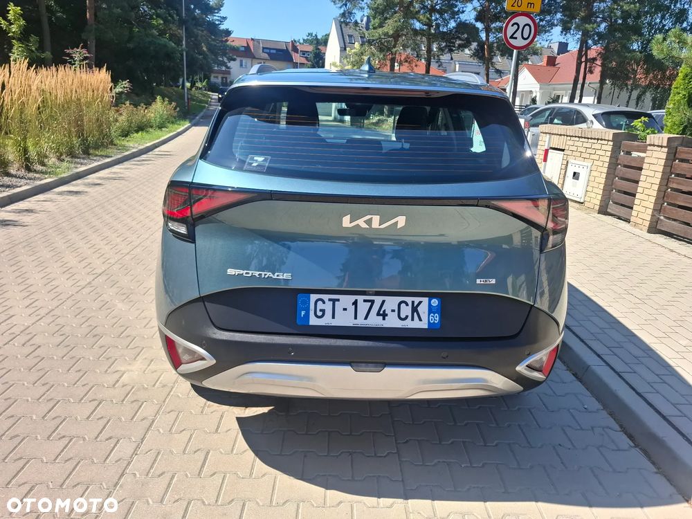 Kia Sportage 1.6 T-GDI HEV Business Line 2WD - 13