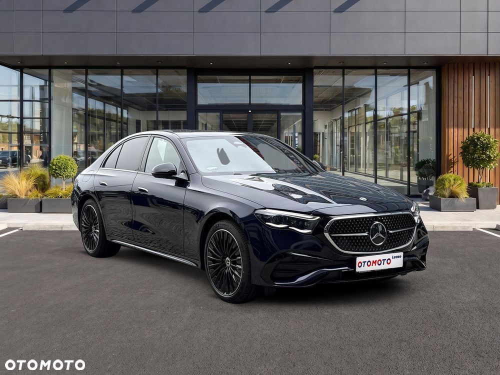 Mercedes-Benz Klasa E 300 de PHEV 4-Matic AMG 9G-Tronic - 4