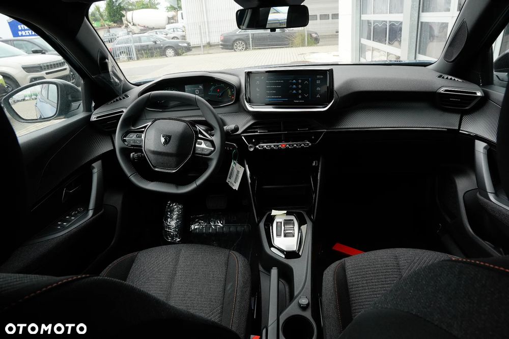 Peugeot 2008 - 7
