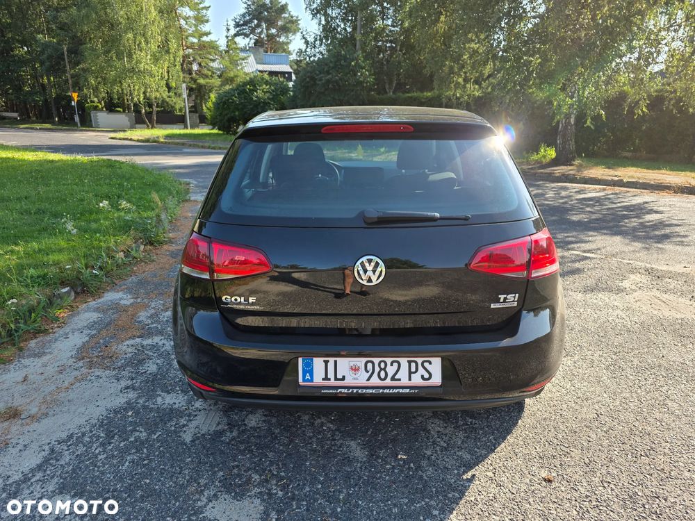 Volkswagen Golf 1.2 TSI BlueMotion Technology Comfortline - 23