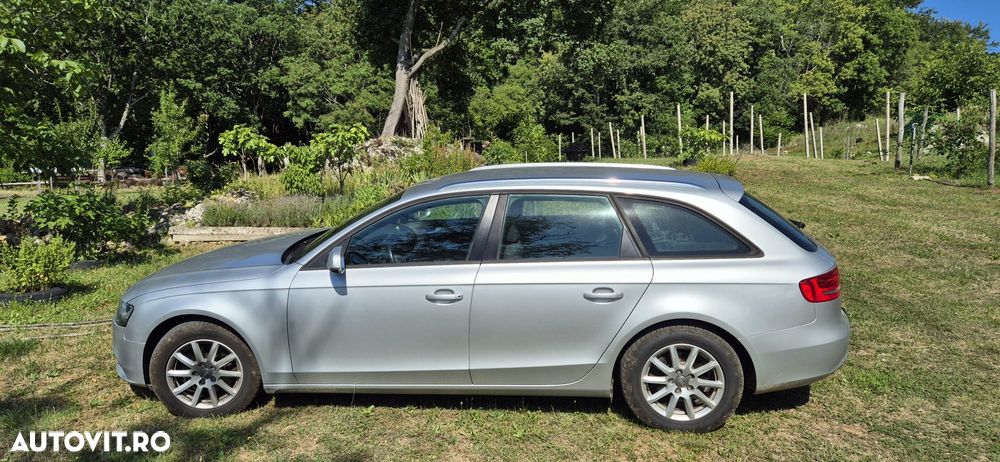 Audi A4 Avant 2.0 TDI DPF quattro S tronic Ambition - 4