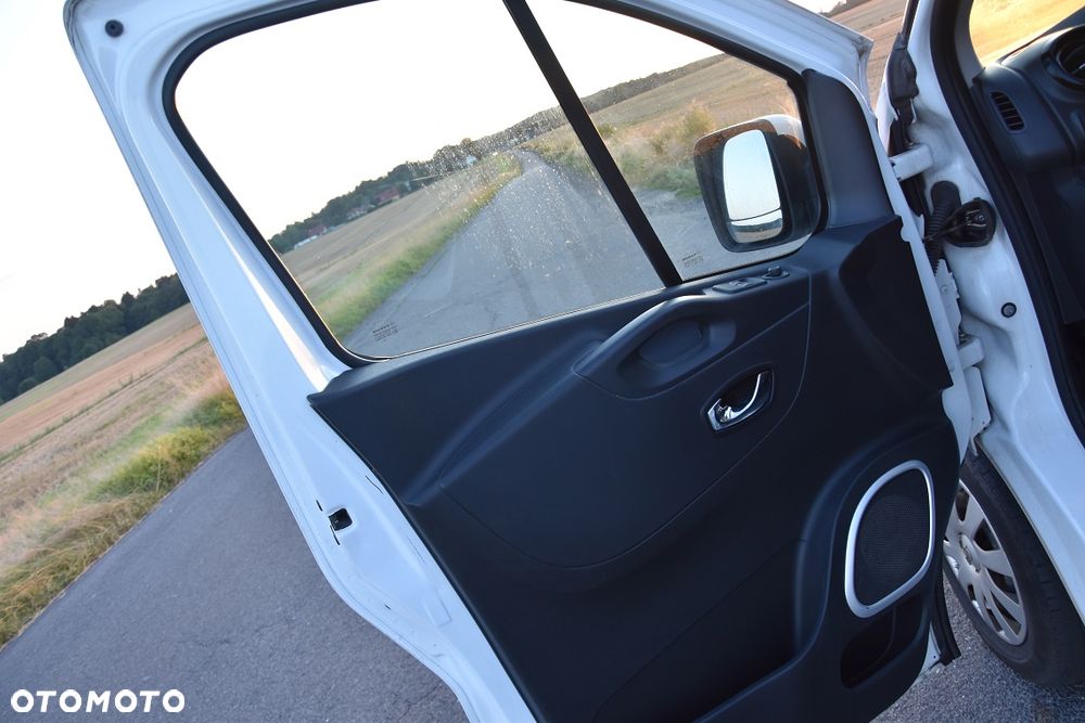 Opel VIVARO L2H1 NAWIGACJA HAK - 16