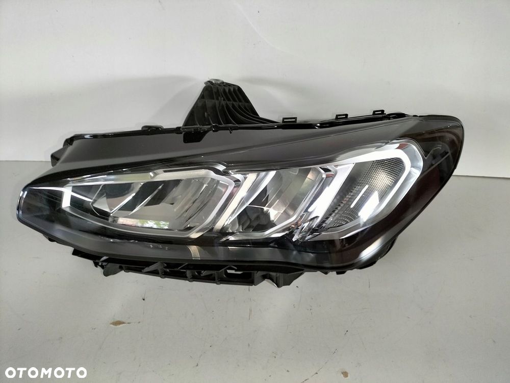 Lampa przednia lewa BMW 2 U06 ACTIVE TOURER 21- - 1