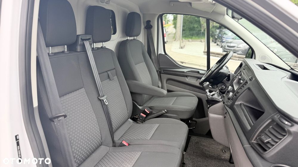 Ford Transit Custom - 15