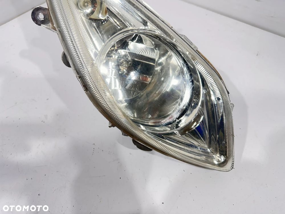 Lampa przód lewa Sym Joyride 125 - 2