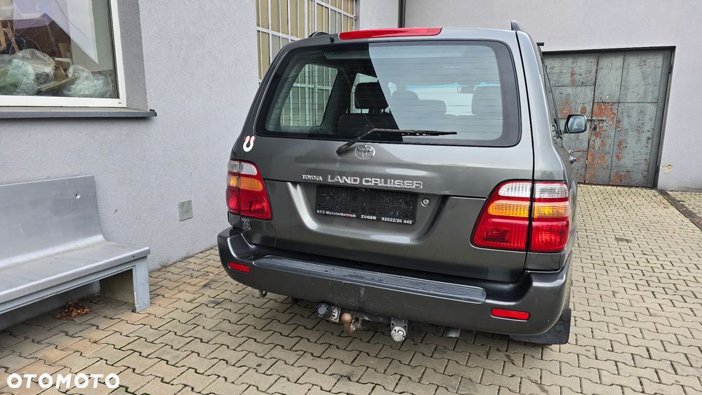 Toyota Land Cruiser 100 Automatik - 13