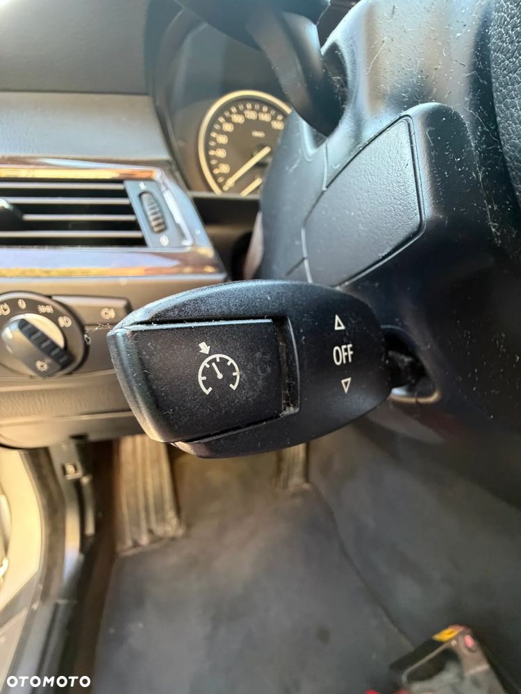 BMW Seria 5 520d - 14