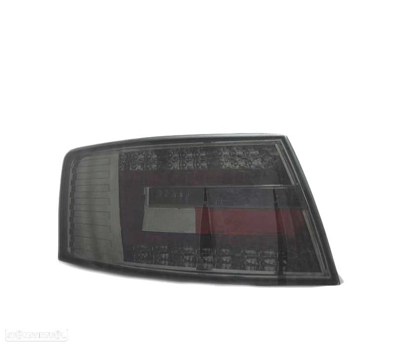 FAROLINS TRASEIROS LED AUDI A6 C6 SEDAN 04-08 FUMADOS ESCURECIDOS - 1