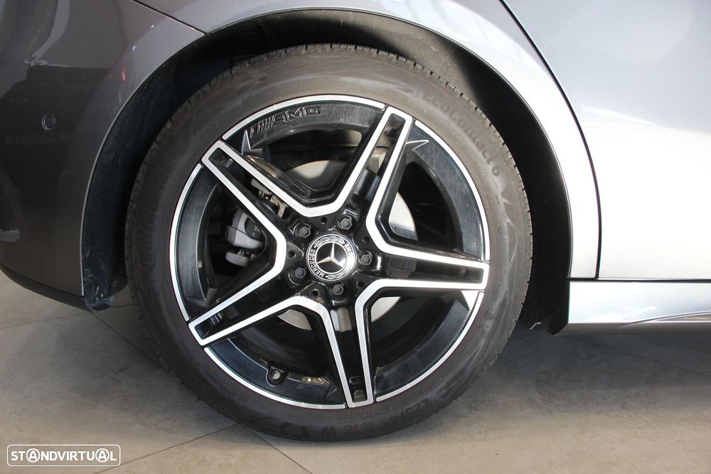 Mercedes-Benz A 200 AMG Line Aut. - 4