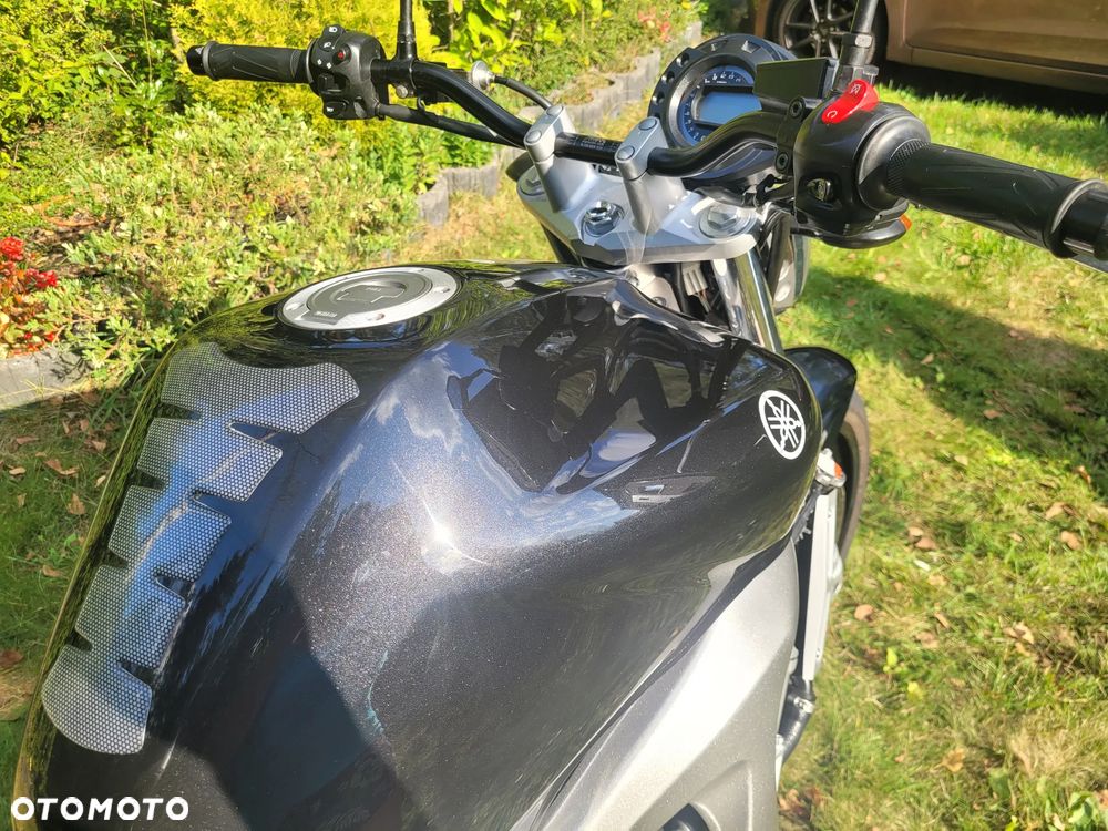 Yamaha FZ6 - 11