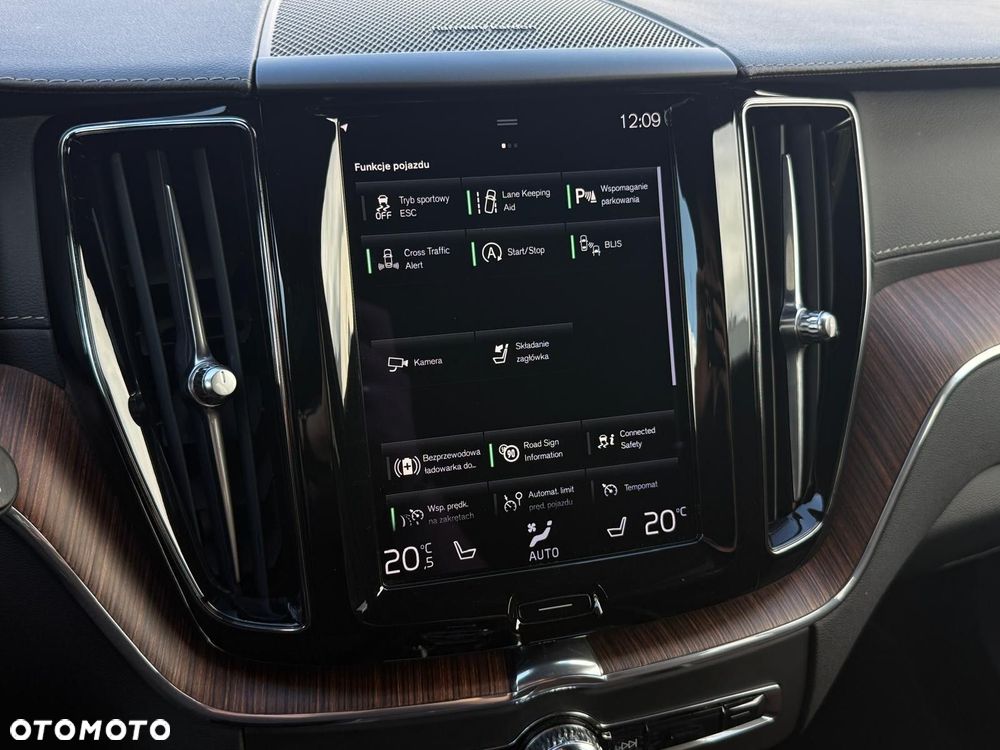 Volvo XC 60 B5 D AWD Geartronic Inscription - 22