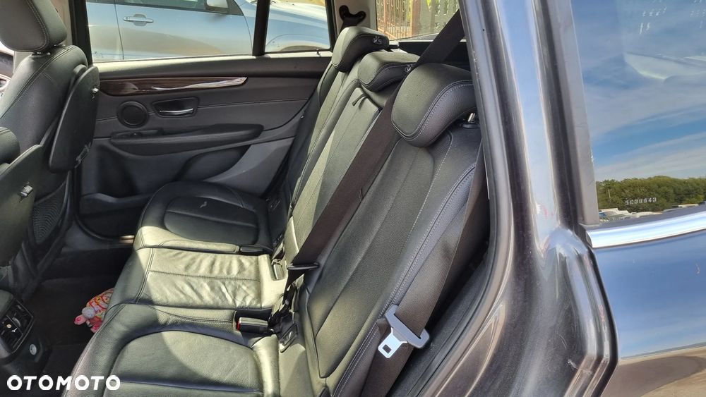 BMW Seria 2 220d xDrive Sport-Aut Luxury Line - 29
