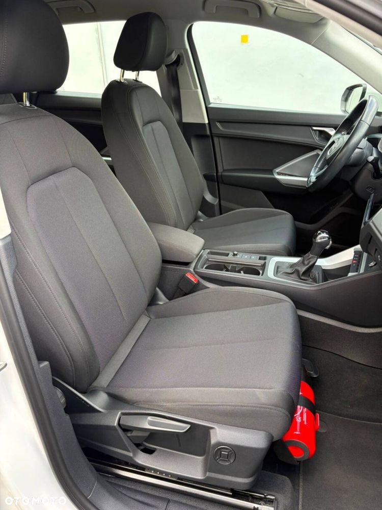 Audi Q3 35 TFSI mHEV Advanced S tronic - 32