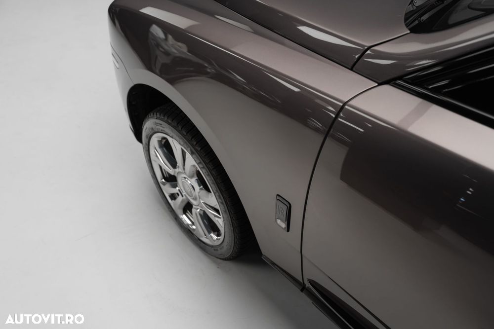 Rolls-Royce Cullinan Standard - 15