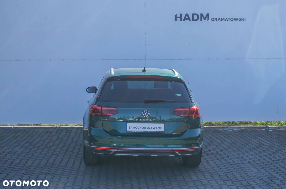 Volkswagen Passat - 6