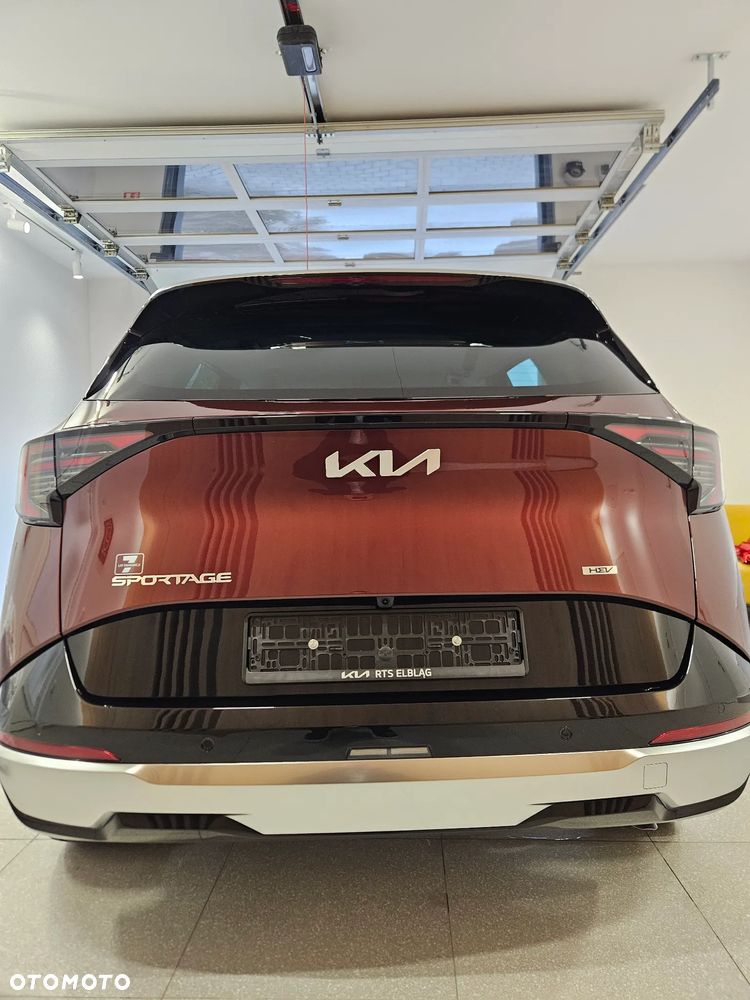 Kia Sportage 1.6 T-GDI HEV Business Line 4WD - 16