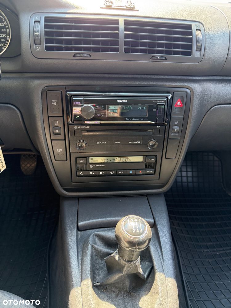 Volkswagen Passat 2.0 TDI DPF Comfortline - 7