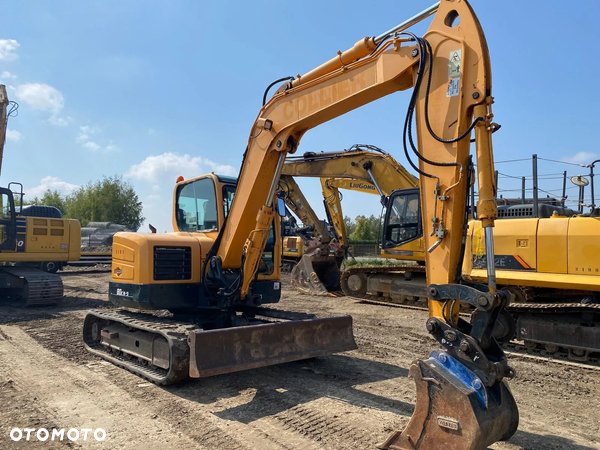 Hyundai R80 CR-9