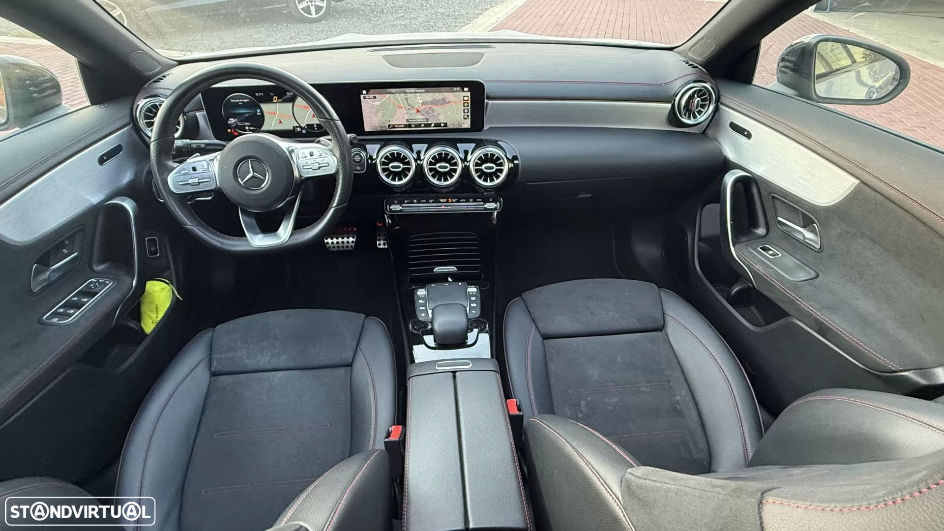 Mercedes-Benz CLA 200 d Shooting Brake AMG Line Aut. - 29