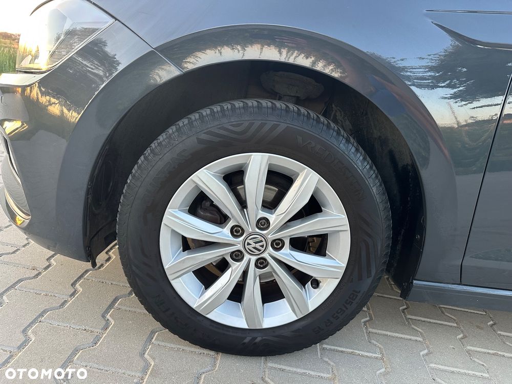 Volkswagen Polo - 27