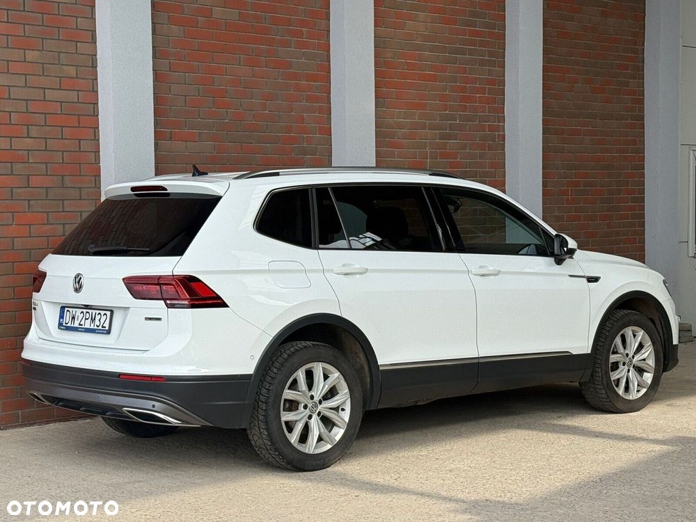 Volkswagen Tiguan - 4