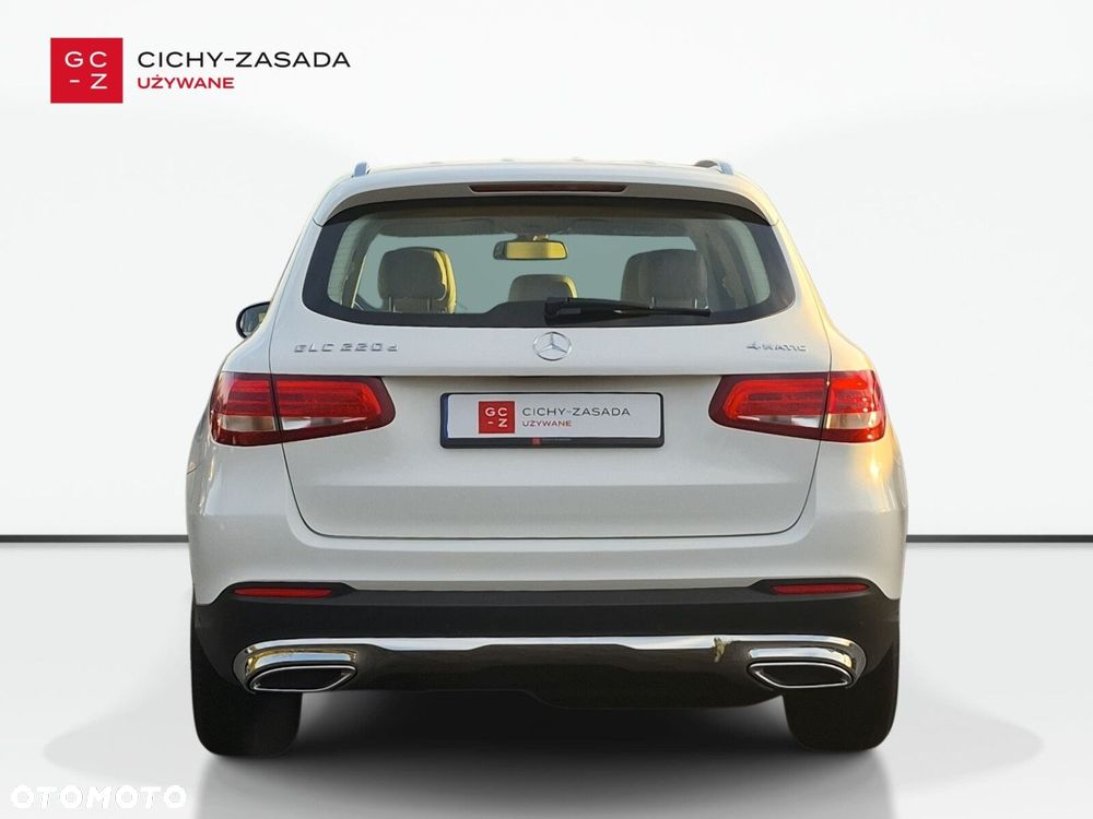 Mercedes-Benz GLC 220 d 4-Matic - 4