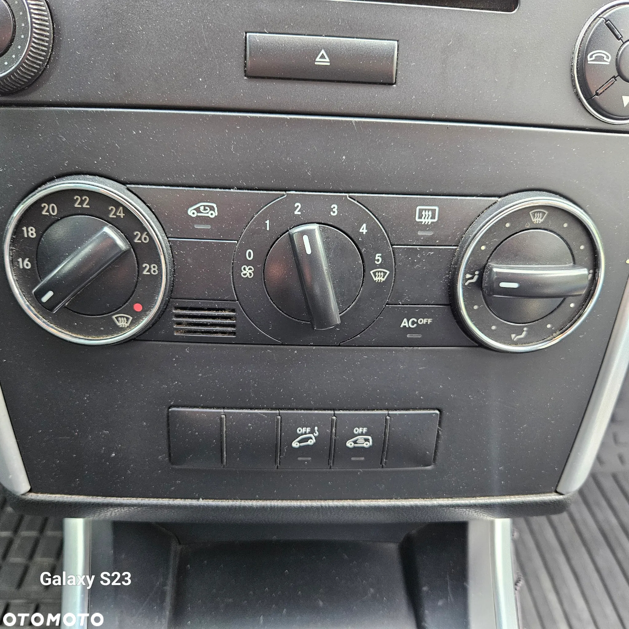 Mercedes-Benz Klasa B 180 CDI - 33