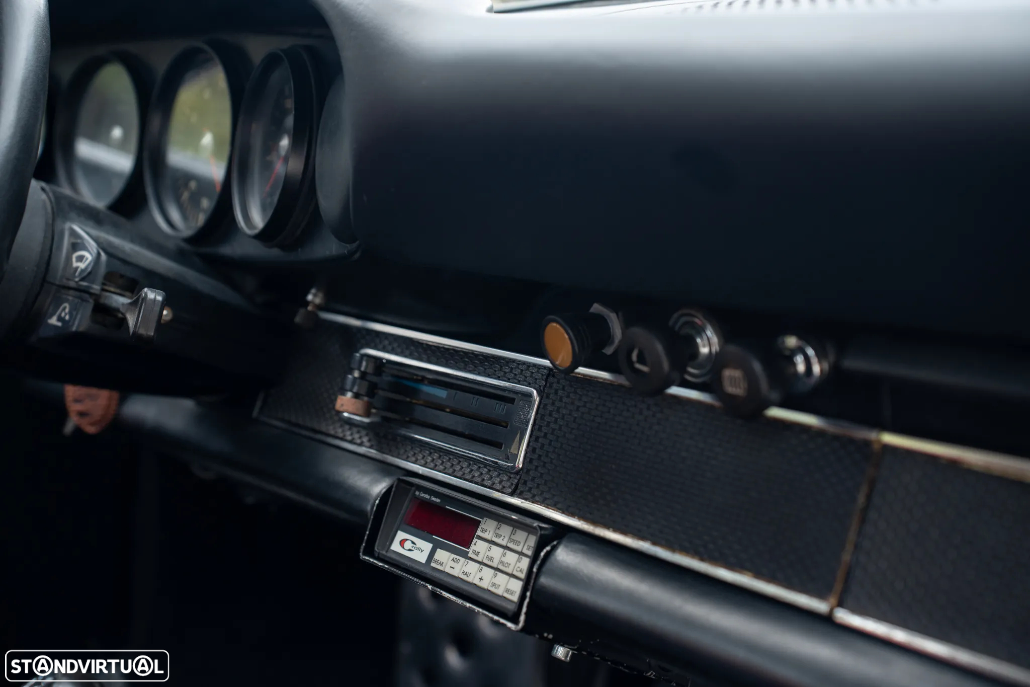 Porsche 911 Série F - 44