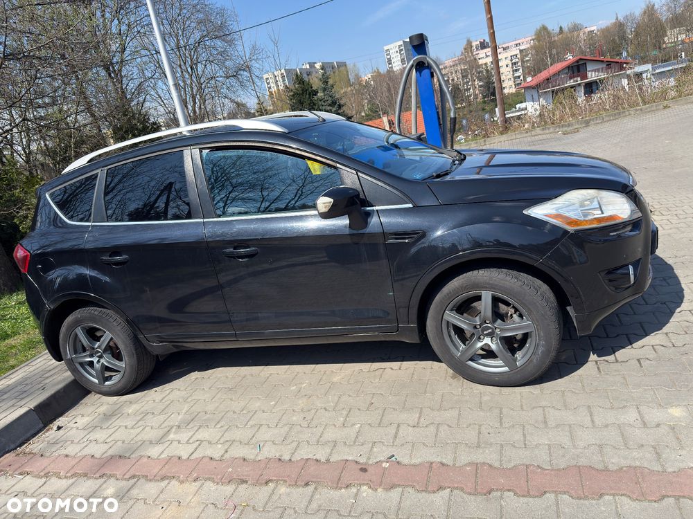 Ford Kuga 2.0 TDCi Titanium - 9