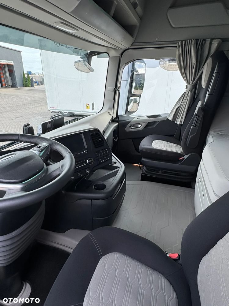 Ford F-MAX 500 - 16