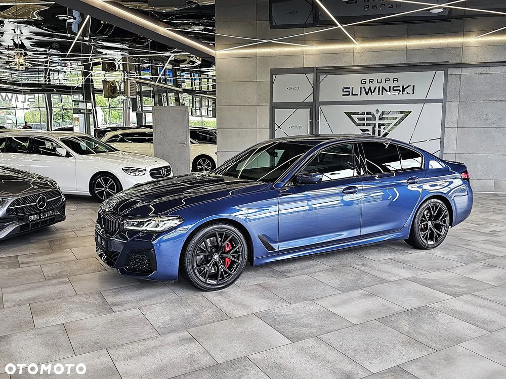 BMW Seria 5 530i xDrive mHEV M Sport sport - 4