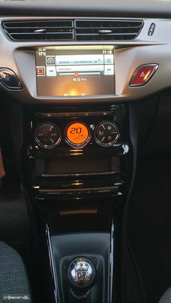 Citroën C3 1.2 PureTech Collection - 8