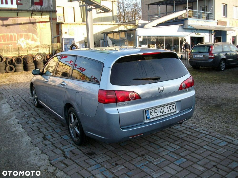 Honda Accord - 4