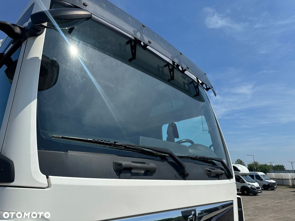 MAN TGX - 13