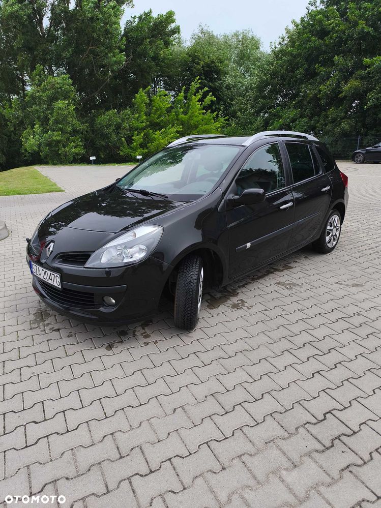 Renault Clio - 1