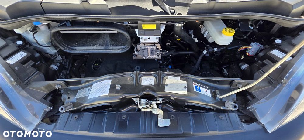 Peugeot BOXER 2,2 HDI 140 KONNY KONTENER 4,3M WINDA KLIMA WEBASTO LEDY GWARANCJA - 18