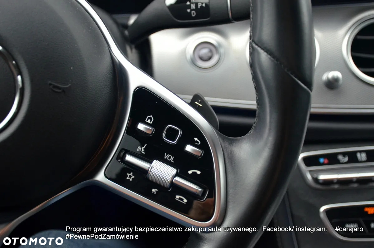 Mercedes-Benz Klasa E 220 d 4Matic T 9G-TRONIC Exclusive - 33