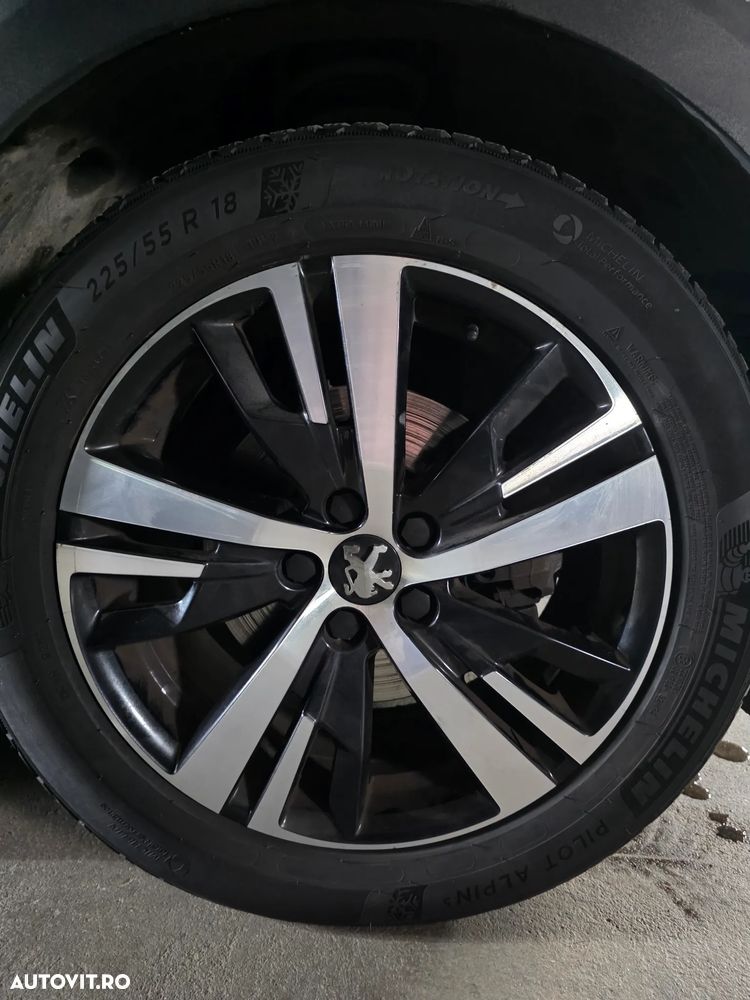Peugeot 3008 1.5 BlueHDI S&S EAT8 Allure - 10