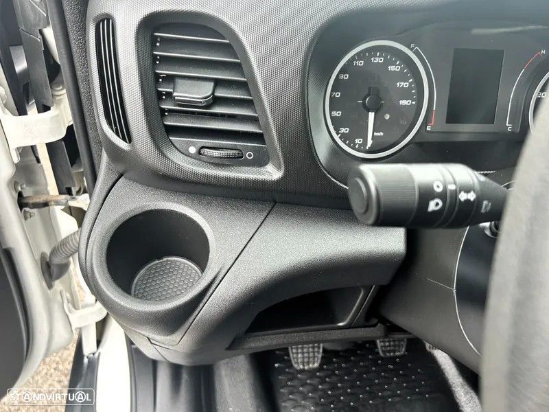 Iveco Daily 2.3 35-160 CABINE DUPLA - 14