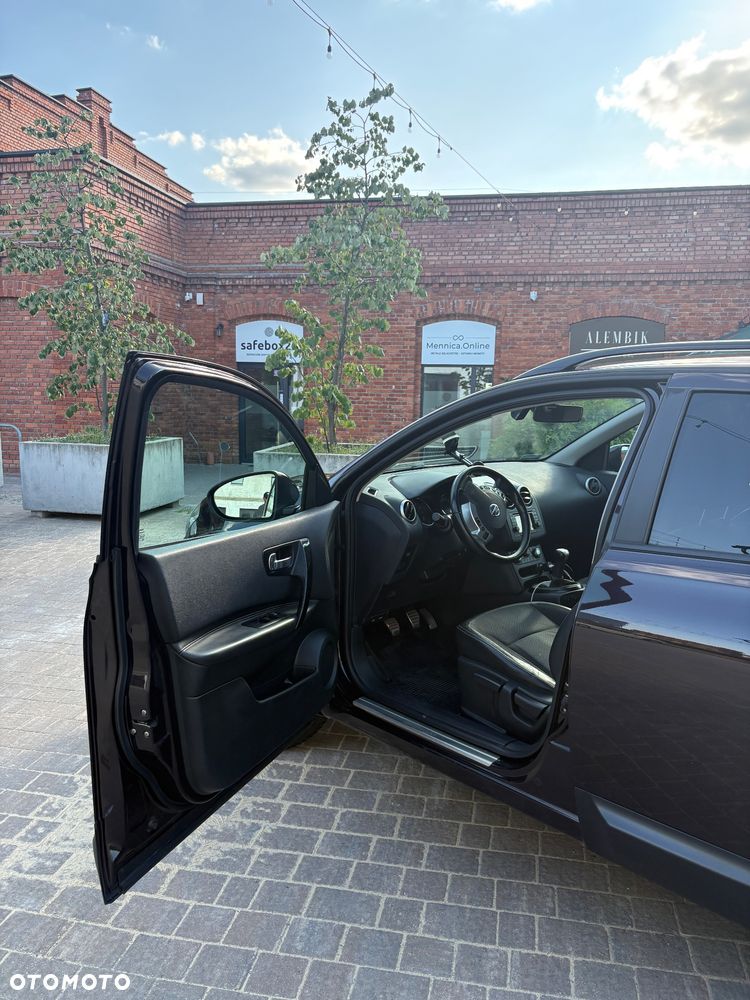 Nissan Qashqai 1.6 360 - 15