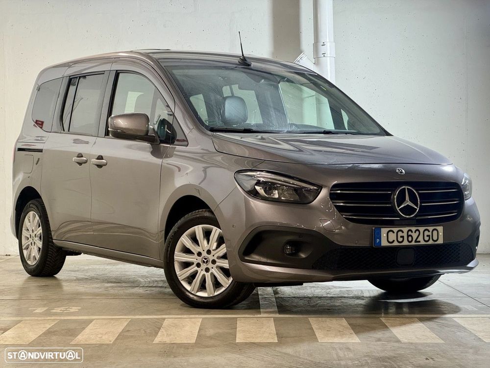 Mercedes-Benz T 180 d - 54