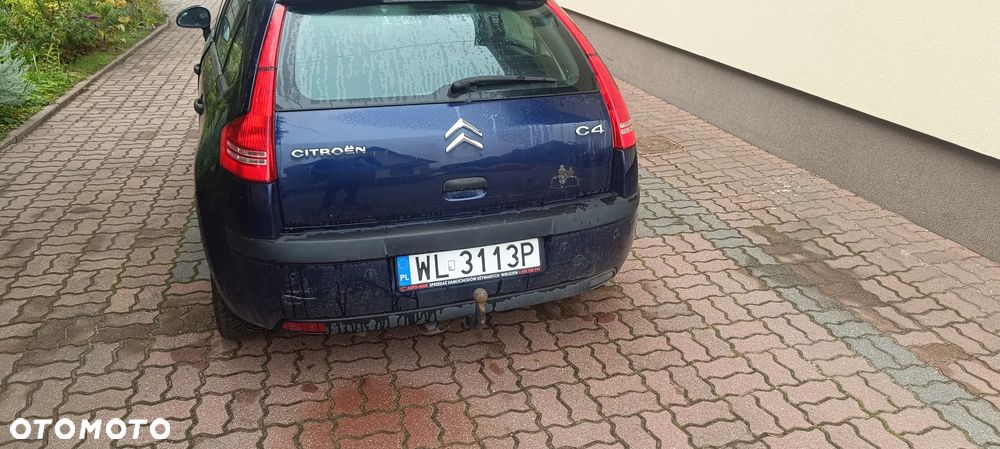 Citroën C4 1.6 16V Style - 6