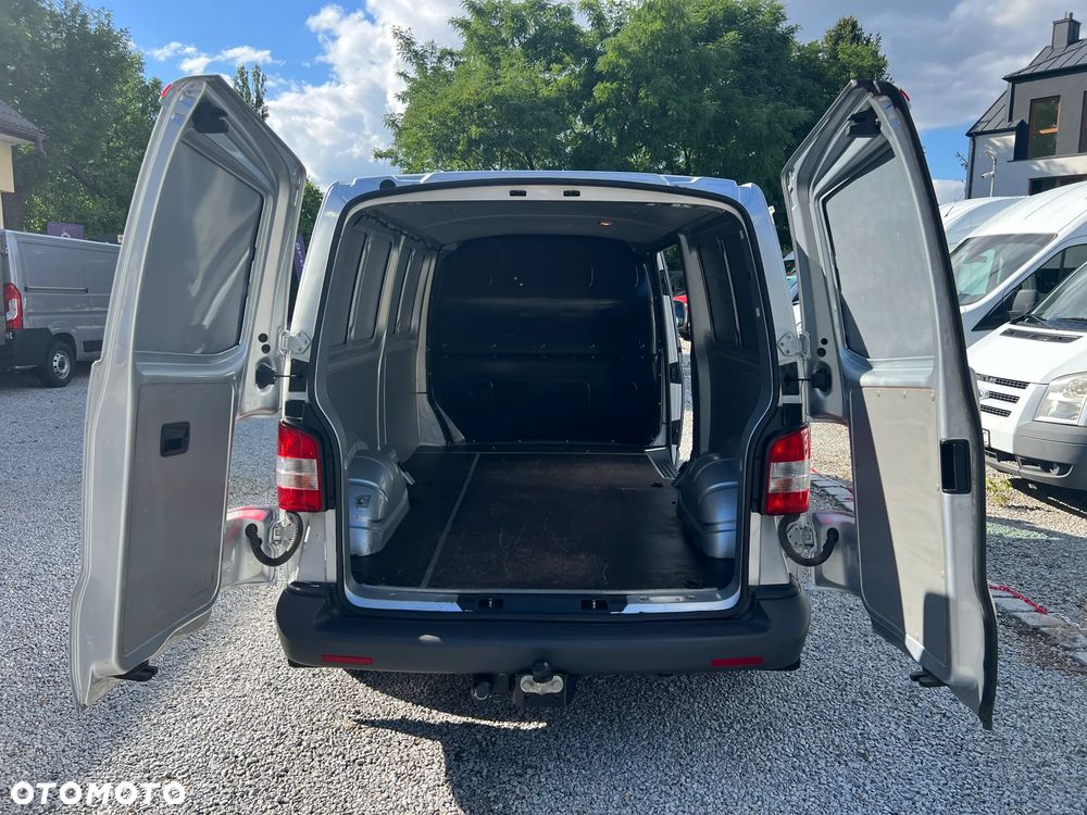 Volkswagen Transporter Furgon Long L2H1 T5 FL 4x4 4Motion 2.0 TDI 140KM Salon PL HAK FV23% - 25